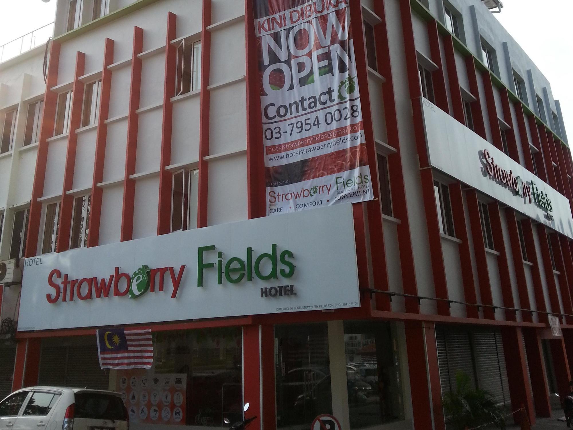 Hotel Strawberry Fields Petaling Jaya Exterior foto